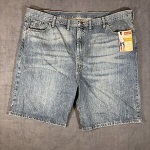 NWT Wrangler Men's Relaxed Fit Denim Shorts Size 48 REG Medium Wash 100% Cotton